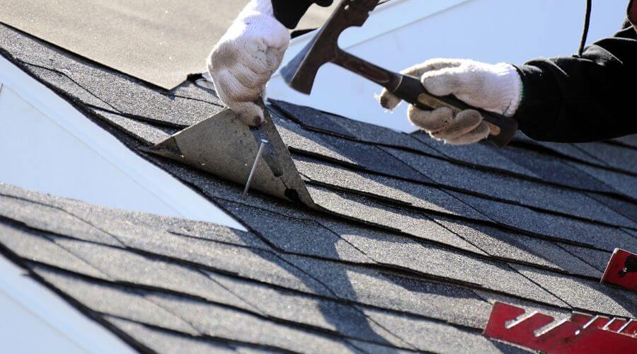 Professional residential roofers in Hyden, KY